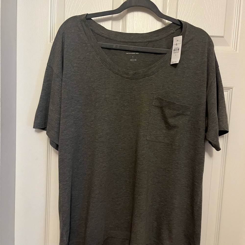 Lou & Grey Gray Short Sleeve Tee